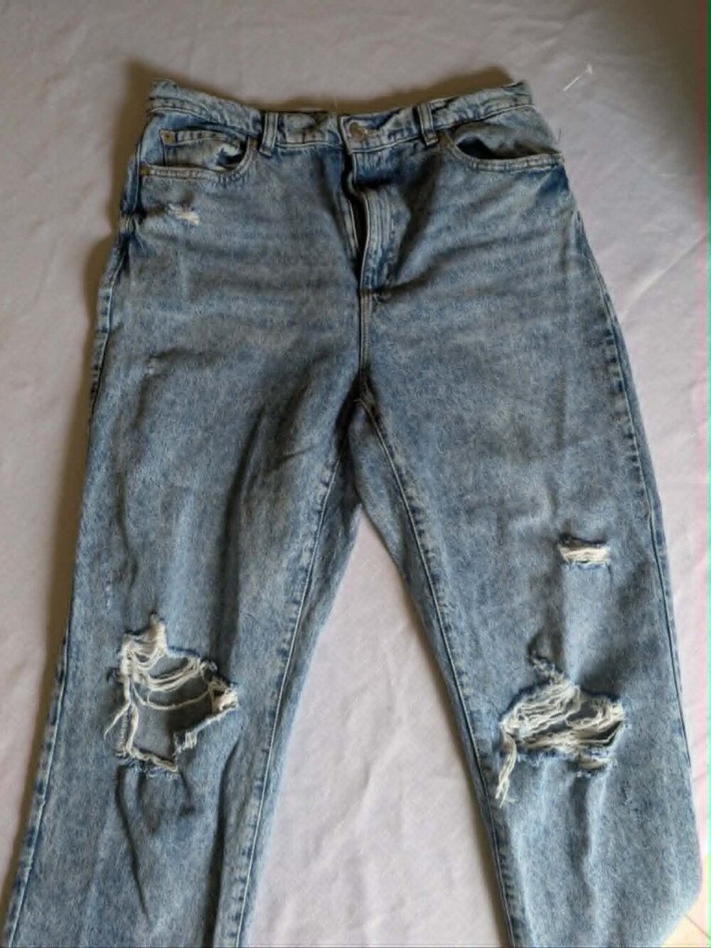 Garage distressed denim size 13